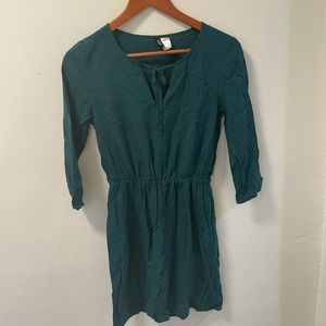 H&M Emerald Green Dress with 3/4 length Sleeves